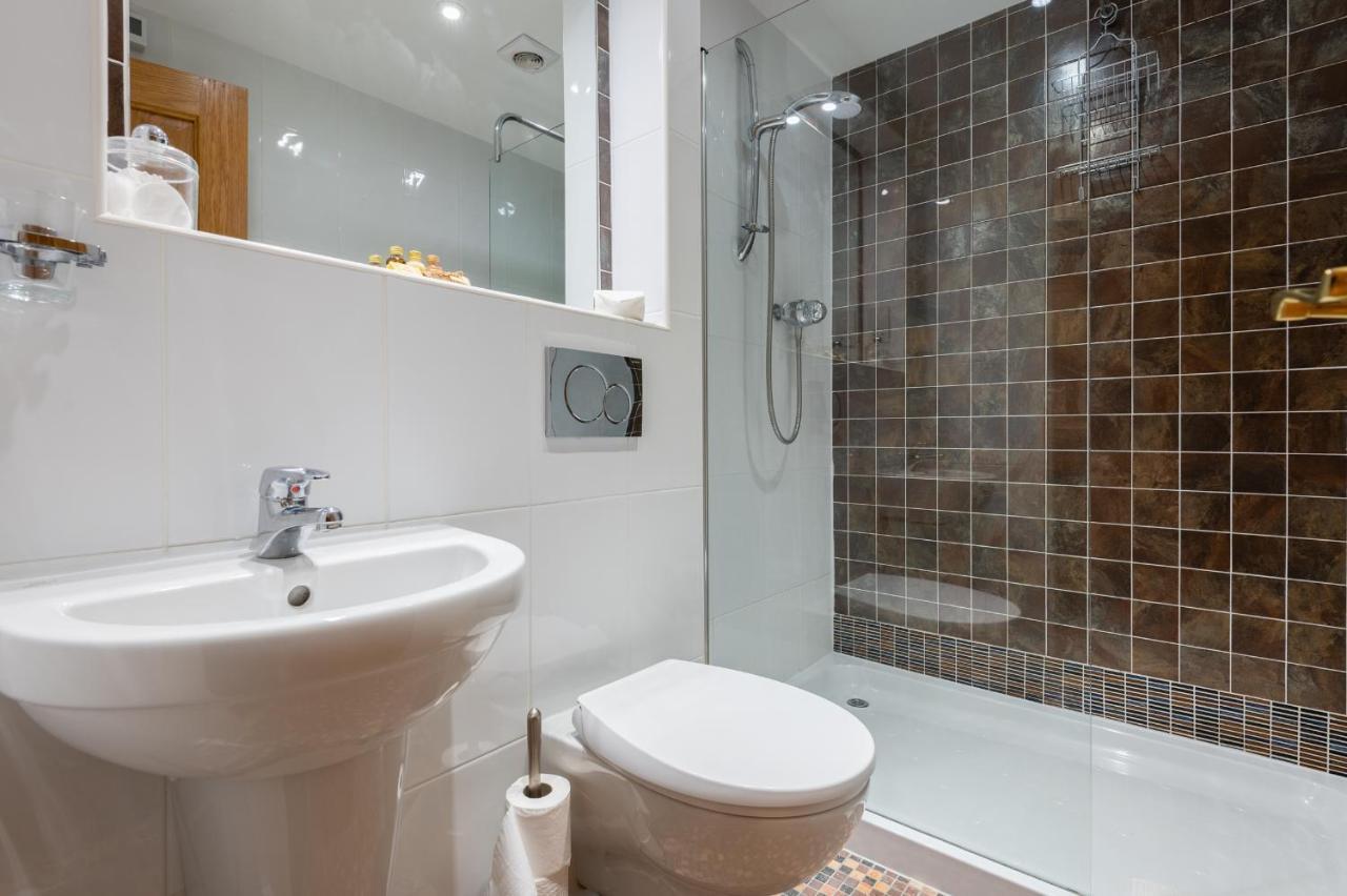 138 North Street - Luxury 2 Bed 2 Bath With Secret Garden, Summerhouse, Putting Green St Andrews Luaran gambar