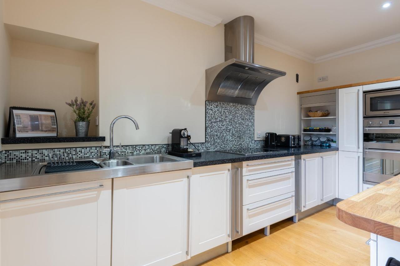 138 North Street - Luxury 2 Bed 2 Bath With Secret Garden, Summerhouse, Putting Green St Andrews Luaran gambar